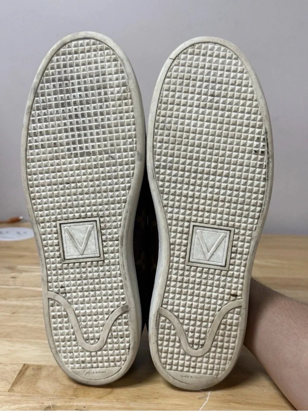 Louis Vuitton Luxembourg Canvas Monogram Sneakers Mens UK 7 US 8 - Picture 5 of 10